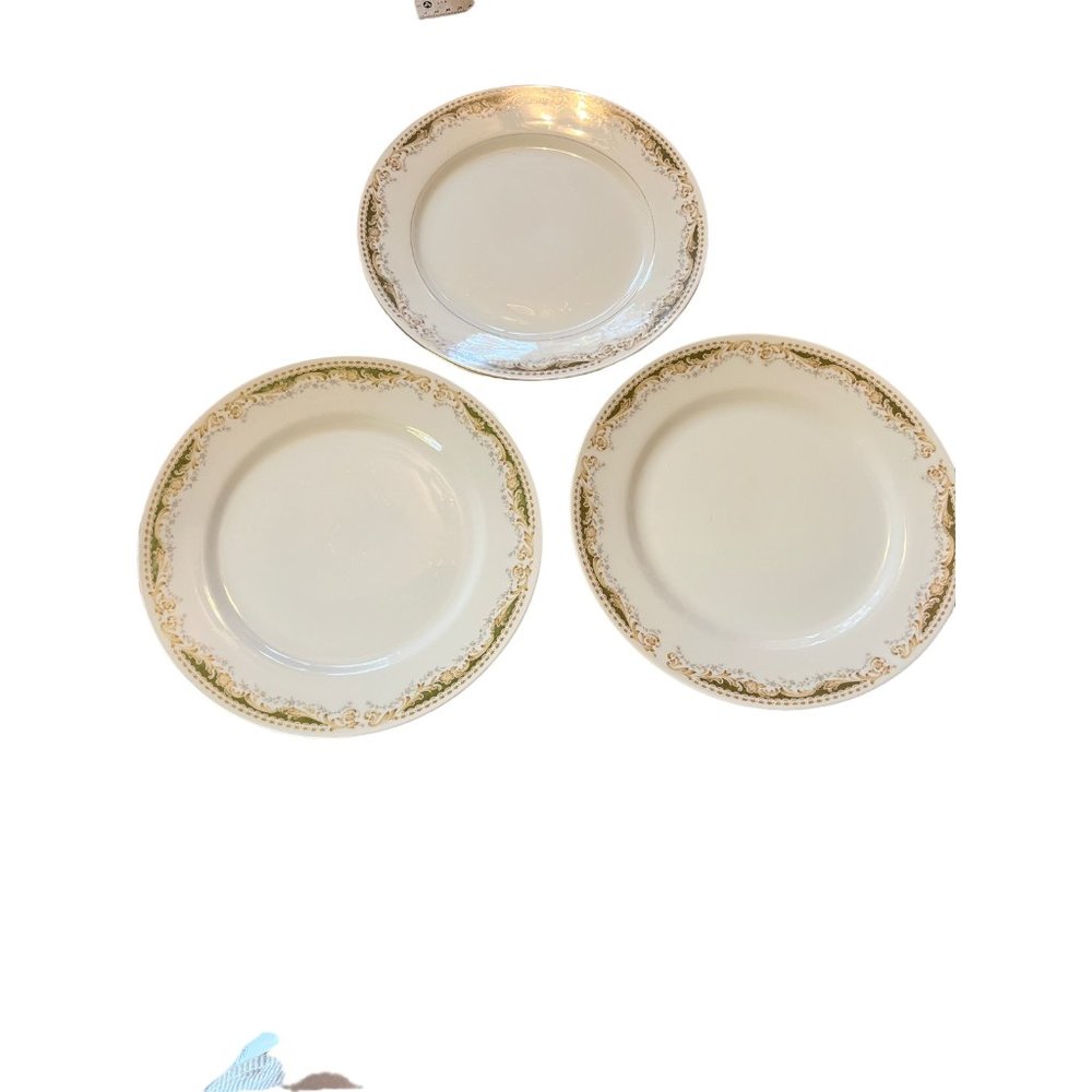 Vintage Lot Of 3 Signature Collection Queen Anne China Round Dinner Plates